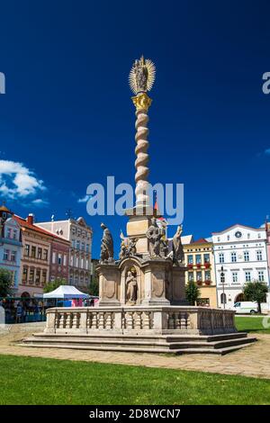 Colonnes Marian dans la place centrale de Broumov. République tchèque Banque D'Images