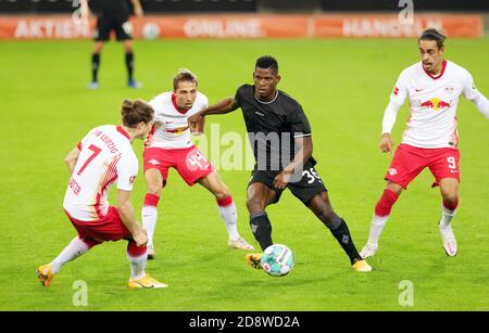 Breel Embolo de Monchengladbach et Yussuf Poulsen, Marcel Sabitzer, Kevin Kampl de Red Bull Leipzig pendant le championnat allemand Bundesliga Footb C Banque D'Images