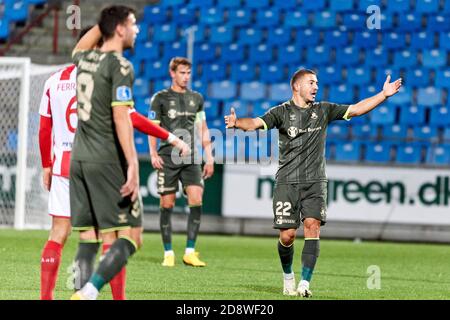 Aalborg, Danemark. 1er novembre 2020. Josip Radox (22) de Broendby vu pendant le 3F Superliga match entre Aalborg Boldklub et Broendby IF au parc Aalborg Portland à Aalborg. (Crédit photo : Gonzales photo/Alamy Live News Banque D'Images