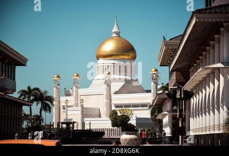 Mosquée Omar Ali Saifuddien extérieur Brunei Asie Banque D'Images