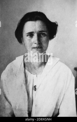 1920 ' s : TATIANA SCHUCHT , sœur de Giulia Schucht , femme russe d'ANTONIO GRAMSCI ( 1891 - 1937 ) intellectuel italien , écrivain et communiste - PARTITO COMUNISTA ITALIANO - PCI - POLICO - POLITICIEN - POLITICA - POLITIQUE ---- Archivio GBB Banque D'Images