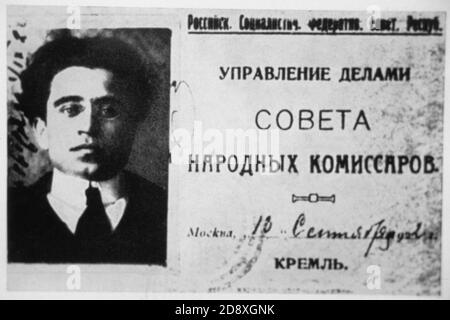 1923 , RUSSIE : ANTONIO GRAMSCI ( 1891 - 1937 ) , intellectuel italien , écrivain et communiste , carte communiste du Parti soviétique ( URSS ) 1923 - PARTITO COMUNISTA ITALIANO - PCI - POLICO - POLITICIEN - POLITICA - POLITIQUE - tessera - tesserino ---- Archivio GBB Banque D'Images