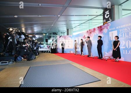 31 octobre 2020. 31 octobre 2020. Le 33ème Festival International du film de Tokyo, 31 octobre 2020 - le 33ème Festival International du film de Tokyo. Cérémonie d'ouverture à Roppongi Hills à Tokyo, Japon, le 31 octobre 2020. Crédit : 2020 TIFF/AFLO/Alay Live News Banque D'Images