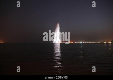 La fontaine du roi Fahd en mer Rouge, Djeddah, Arabie Saoudite Banque D'Images