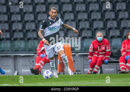 Roberto Pereyra (Udinese Calcio) pendant Udinese vs Milan, football italien série A match, udine, Italie, 01 Nov 2020 crédit: LM/Alessio Marini Banque D'Images