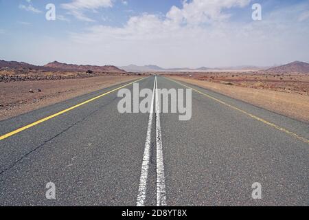 La route dans le Grand Canyon d'Al Shaq, Arabie Saoudite Banque D'Images