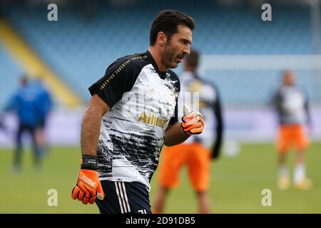 Gianluigi Buffon (Juventus FC) pendant Spezia Calcio vs Juventus FC, football italien série A match, cesena, Italie, 01 Nov 2020 crédit: LM/Francesco SCAC Banque D'Images