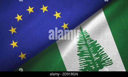 Union européenne et Norfolk Island deux drapeaux tissu textile, texture textile Banque D'Images