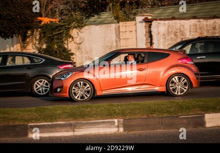 Batumi. Géorgie - 15 octobre 2020 : Hyundai veloster dans les rues de Batumi Banque D'Images