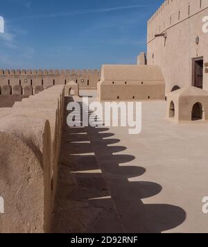 Toit du château d'Al Hazm à Al Rustaq, Oman Banque D'Images