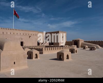 Toit du château d'Al Hazm à Al Rustaq, Oman Banque D'Images