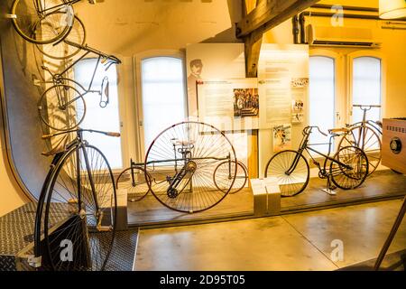 Vieux vélos, PS.SPEICHER Museum, Einbeck, Basse-Saxe, Allemagne, Europe Banque D'Images