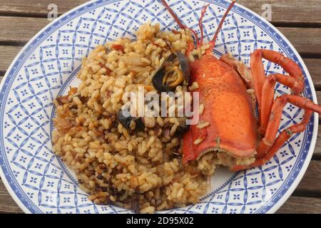 homard, riz aux fruits de mer typique de l'espagne Banque D'Images