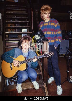 Le groupe de pop britannique Kajagoogoo enregistre son deuxième album Islands dans les studios d'enregistrement Manor à Oxforshire. Banque D'Images