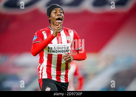 Noni Madueke de PSV Eindhoven célébrant son but lors du championnat néerlandais Eredivisie football match entre PSV et ADO Den Haag le 01 novembre 2020 au stade Philips à Eindhoven, pays-Bas - photo Jeroen Meuwsen / Orange Pictures / DPPI / LM Banque D'Images