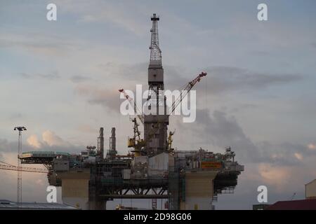 Equinor / Statoil plate-forme Njord bloc 6407/10 à Kvaerner Stord Leirvik yard, Norvège / Norge / Noreg Banque D'Images