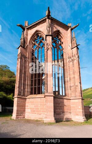 La ruine de Werner chapelle dans la vieille ville de Bacharch, Patrimoine Mondial de l'UNESCO, la Vallée du Haut-Rhin moyen, Bacharach Rheinland-pfalz, Allemagne, Euro Banque D'Images