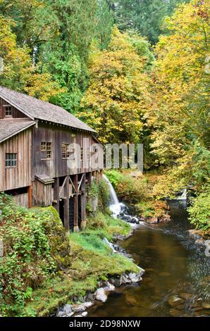 Cedar Creek Grist Mill, Washington-États-Unis Banque D'Images