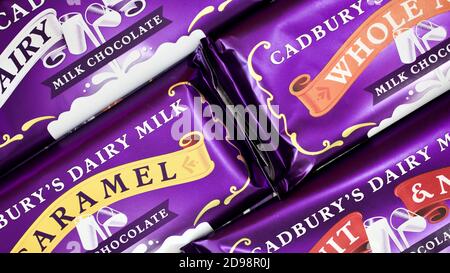 Cadbury Dairy Milk Classic Retro Collection Banque D'Images