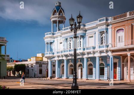 Le palais Ferrer avec tour d'observation, célèbre bâtiment néoclassique, maintenant Casa de la Cultura Benjamin Duarte - Maison provinciale de la Culture. Cienfuegos, Banque D'Images