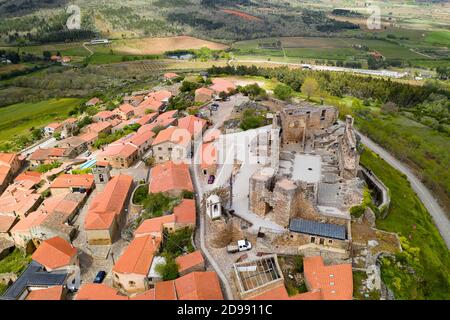 Castelo Rodrigo drone vue aérienne village paysage, au Portugal Banque D'Images