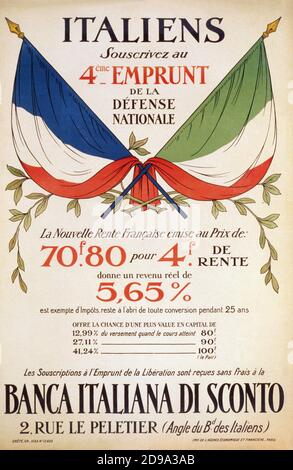 1918 , FRANCE : affiche de propagande publicitaire française pour la banca ITALIANA DI SCONTO , War Bonds Founds . Drapeaux français et italiens croisés. L'Italie avait rejoint la Triple Alliance avec l'Allemagne et l'Autriche-Hongrie en 1882, mais avait déclaré sa neutralité en 1914. À cette époque, les deux parties, connaissant l'intérêt de l'Italie pour l'expansion coloniale, ont essayé d'influencer l'Italie de leur côté. En 1915, la Triple Entente a accepté les demandes de l'Italie pour les territoires coloniaux et l'Italie est entrée dans la guerre du côté des puissances alliées. - LA PREMIÈRE GUERRE MONDIALE - la première Guerre mondiale - PRIMA GUERRA MONDIALE - Grande Guerra - GRE Banque D'Images