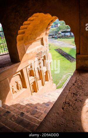 Le ranch ghar sibsagar assam est un bâtiment à deux étages qui servait autrefois de pavillon sportif royal Banque D'Images