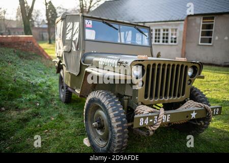 Jeep WW2 au Bicester Heritage Sunday Scramble Banque D'Images