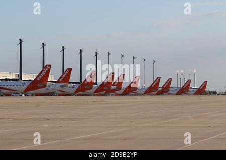 11/04/2020, Schönefeld, Allemagne, mise en service de la piste sud de l'aéroport de Berlin Brandenburg (BER) 'Willy Brandt' le 4 novembre 2020.