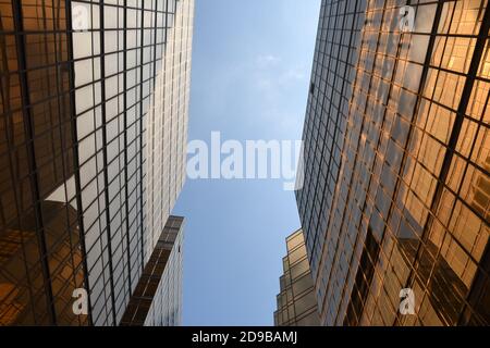 Détail de la façade du terminal maritime de Chine dans le quartier Tsim Sha Tsui, Hong Kong - Chine Banque D'Images