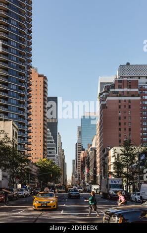 NEW YORK, Etats-Unis - 22 septembre 2016 : New York et New Yorkers. Scène de rue de Manhattan. Les Américains dans les rues de New York Banque D'Images
