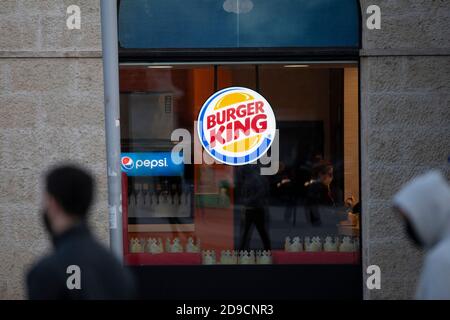 Bucarest, Roumanie - 04 novembre 2020: Burger King à Bucarest, Roumanie. Banque D'Images