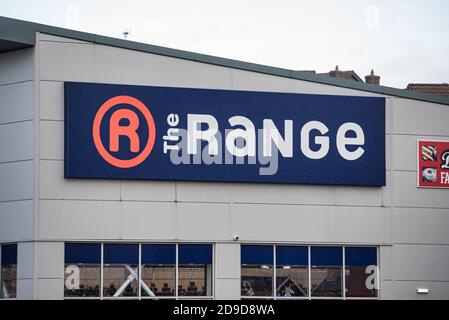 Derry, Irlande du Nord- OCT 10, 2020: Le signe pour la chaîne de Derry. Banque D'Images