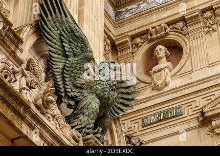 Porte de scène de l'académie nationale de musique et de l'opéra de Paris. Paris, France Banque D'Images