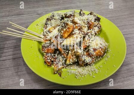 Rojak aux fruits et pâte de shrinp, populaire en Malaisie Banque D'Images