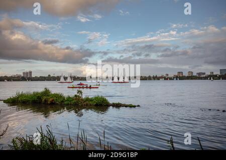 Lac Aussen-Alster à Hambourg, Allemagne Banque D'Images