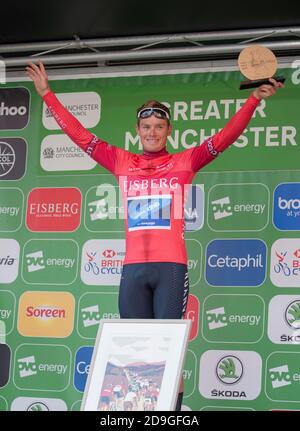 Rory Townsend remporte le maillot rouge sprinters. Les cavaliers ont participé à la dernière étape du Tour de Grande-Bretagne qui a terminé à Manchester Deansgate, Royaume-Uni. Banque D'Images