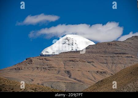 --FILE--Mont Kailash à Taqin, canton de Baga, comté de Burang, préfecture de Ngari, région autonome du Tibet du sud-ouest de la Chine, 27 septembre 2020. *** Loca Banque D'Images