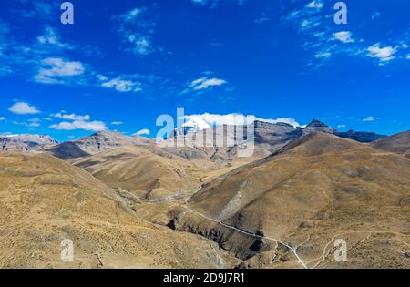 --FILE--Mont Kailash à Taqin, canton de Baga, comté de Burang, préfecture de Ngari, région autonome du Tibet du sud-ouest de la Chine, 27 septembre 2020. *** Loca Banque D'Images