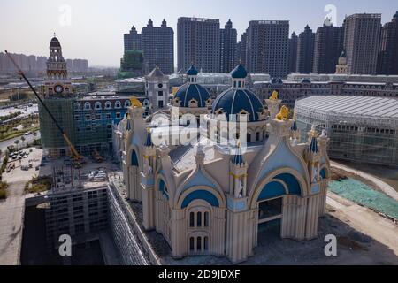 Paysage du château international de Xiangyun dans le coin sud-ouest du deuxième périphérique sud de la rue Zhonghua, quartier Qiaoxi, Shijiazhuang cit Banque D'Images