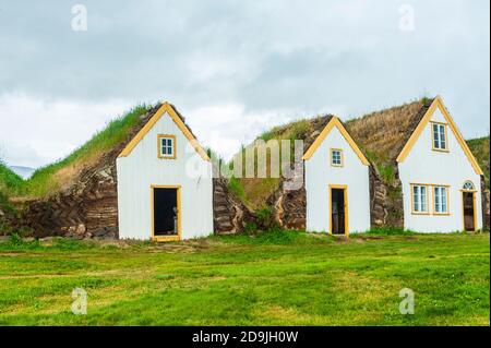 Maisons traditionnelles en gazon à Glaumbaer, Islande Banque D'Images