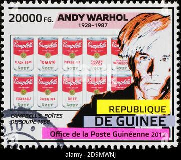 Portrait des soupes d'Andy Warhol et de Campbell sur le timbre Banque D'Images