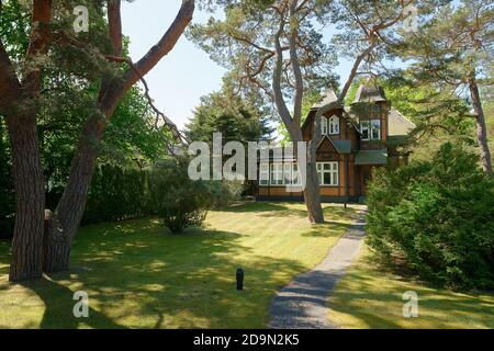 Villa sur la promenade de la plage de la station balnéaire Baltique Heringsdorf, Heringsdorf, Usedom, Mer Baltique, Mecklembourg-Poméranie occidentale, Allemagne Banque D'Images