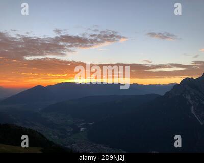 Sunrise, Kreuzjoch, Schlick 2000, Fulpmes, Stubaital, Tyrol Banque D'Images