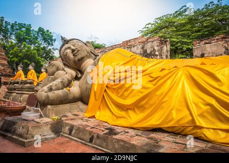 Statue de Bouddha au temple Wat Phutthawawan à Ayutthaya, Thaïlande Banque D'Images