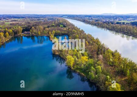 Happinger See and Inn, près de Rosenheim, Inn Valley, image de drone, haute-Bavière, Bavière, Allemagne Banque D'Images