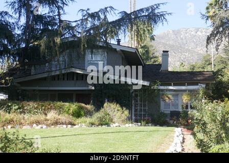 Altadena, Californie, Etats-Unis 4 novembre 2020 UNE vue générale de l'atmosphère de Poltergeist 2 House film lieu de tournage au 1589 Homewood Drive le 4 novembre 2020 à Altadena, Californie, Etats-Unis. Photo par Barry King/Alay stock photo Banque D'Images