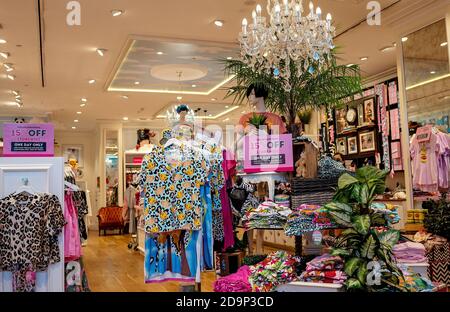 Brisbane, Queensland, Australie - 25 septembre 2019 : magasin Peter Alexander vendant des pyjamas de luxe Banque D'Images