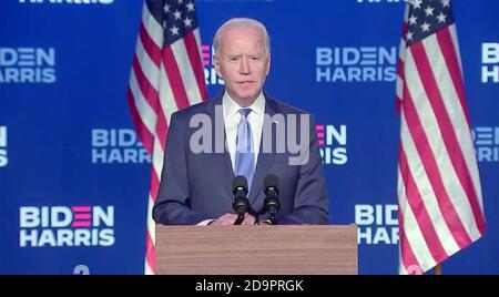 Dans cette image du fil vidéo de la campagne de Biden, l'ancien vice-président des États-Unis Joe Biden, le candidat du Parti démocrate 2020 pour le président des États-Unis, fait des remarques sur l'élection du Chase Center à Wilmington, Delaware, le vendredi 6 novembre 2020.Credit: Biden Campaign via CNP /MediaPunch Banque D'Images