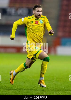 Aberdeen, Écosse, Royaume-Uni. 6 novembre 2020 Martin Boyle de Hibernian pendant le montage Aberdeen / Hibernian Scottish Premiership au stade Pittodrie Banque D'Images